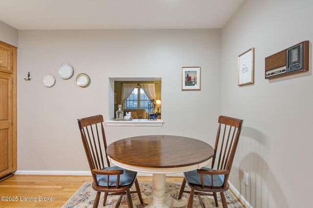 5002 Harrods Landing Dr, Prospect, KY 40059