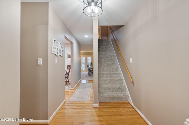 5002 Harrods Landing Dr, Prospect, KY 40059