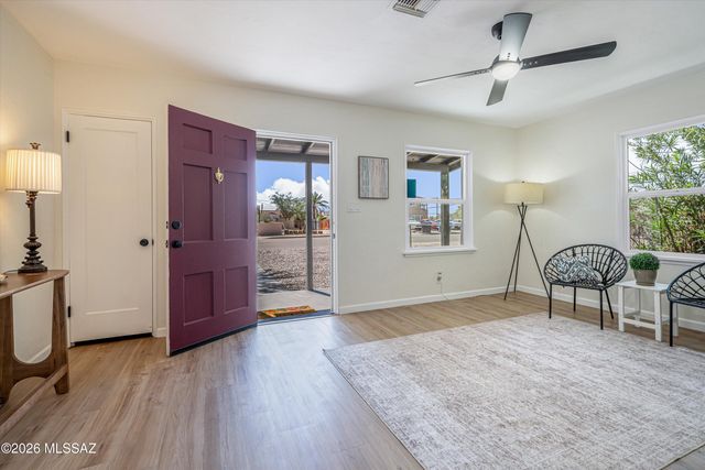 1017 E Waverly Street, Tucson, AZ 85719