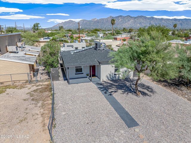 1017 E Waverly Street, Tucson, AZ 85719