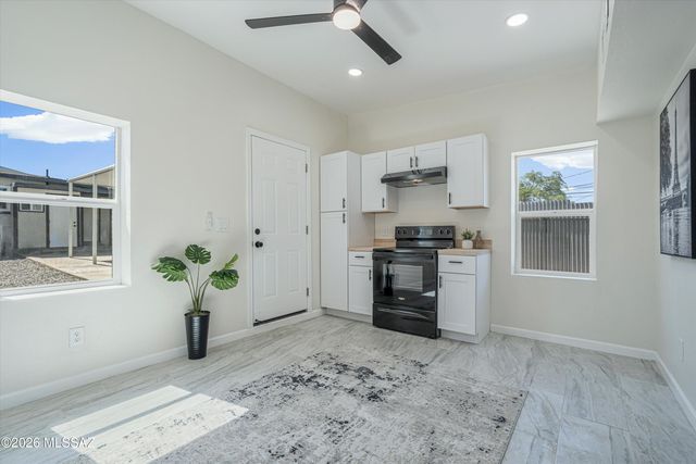 1017 E Waverly Street, Tucson, AZ 85719