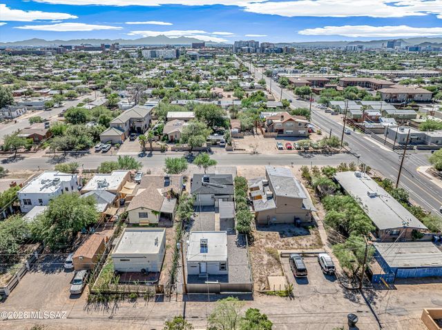 1017 E Waverly Street, Tucson, AZ 85719