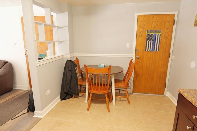 10811 S Lloyd Drive 3, Worth, IL 60482