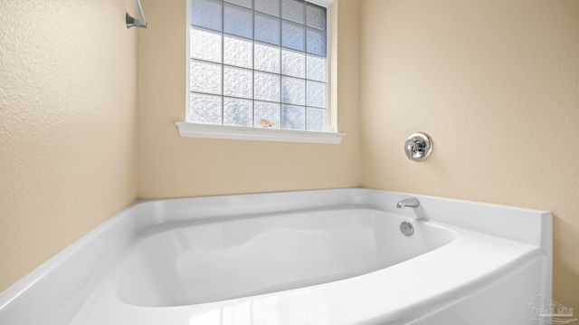 15425 Paddington Dr, Foley, AL 36535