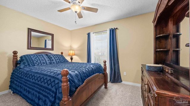 15425 Paddington Dr, Foley, AL 36535