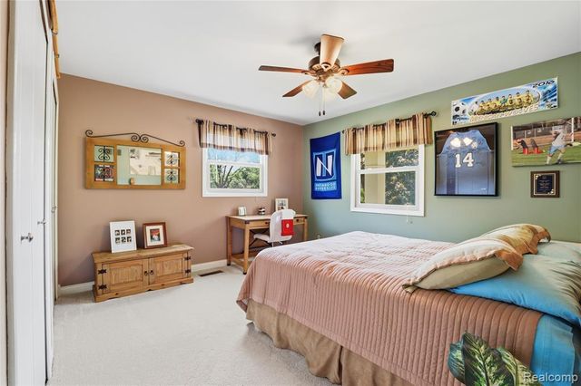 6211 Kings Scepter Road, Grand Blanc, MI 48439