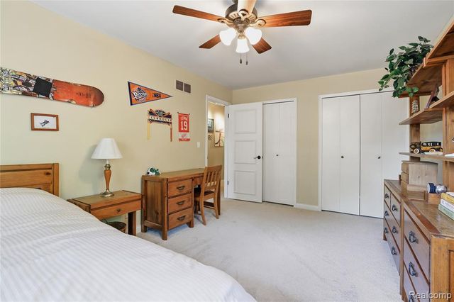 6211 Kings Scepter Road, Grand Blanc, MI 48439