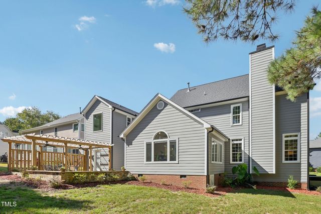 116 Dallavia Court, Morrisville, NC 27560