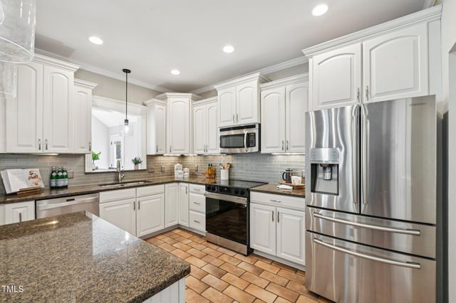 116 Dallavia Court, Morrisville, NC 27560