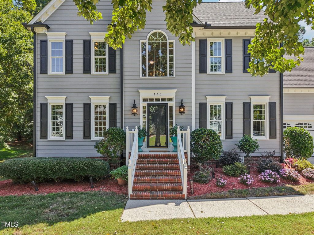 116 Dallavia Court, Morrisville, NC 27560