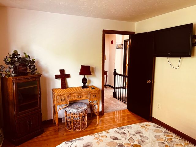 502 Cardinal Ln 502, Tyngsborough, MA 01879