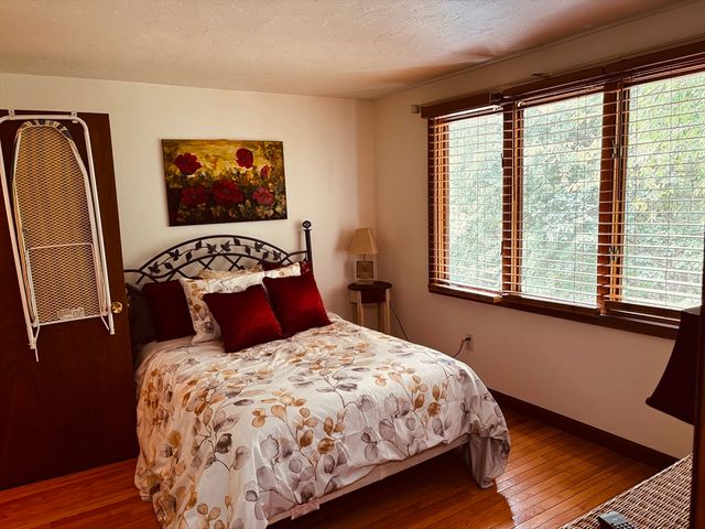 502 Cardinal Ln 502, Tyngsborough, MA 01879