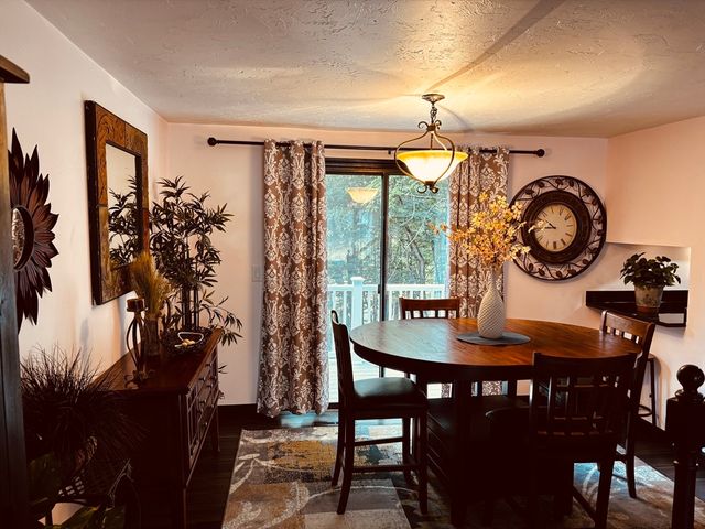 502 Cardinal Ln 502, Tyngsborough, MA 01879