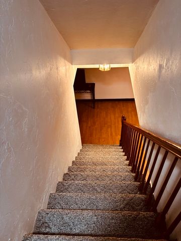 502 Cardinal Ln 502, Tyngsborough, MA 01879
