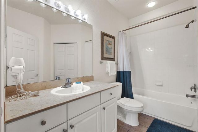 2950 LUCAYAN HARBOUR CIRCLE 105, Kissimmee, FL 34746