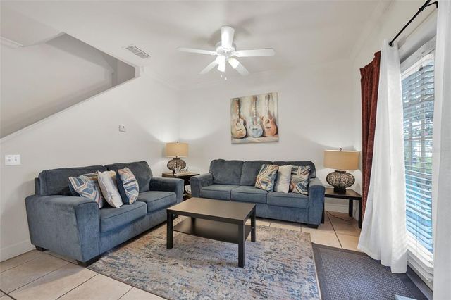 2950 LUCAYAN HARBOUR CIRCLE 105, Kissimmee, FL 34746