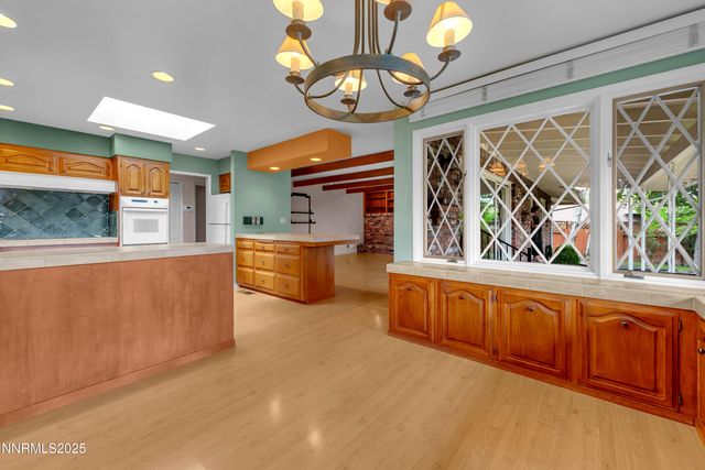 2350 Barnes Circle, Reno, NV 89509