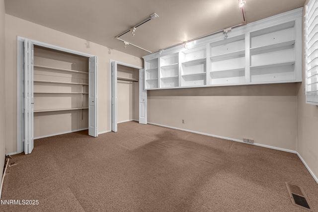 2350 Barnes Circle, Reno, NV 89509