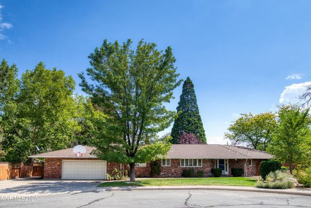 2350 Barnes Circle, Reno, NV 89509