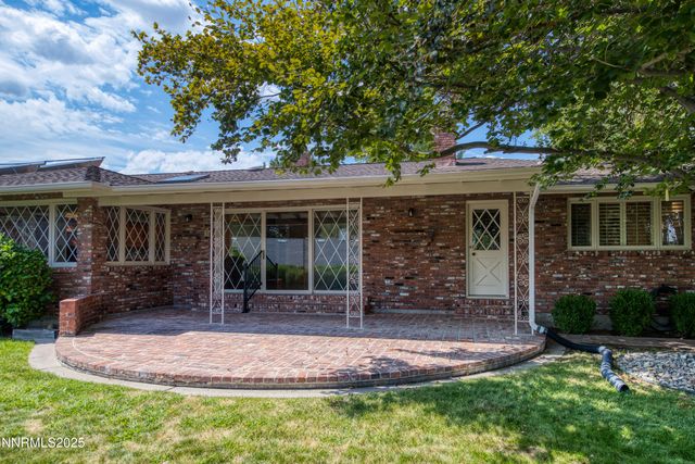 2350 Barnes Circle, Reno, NV 89509