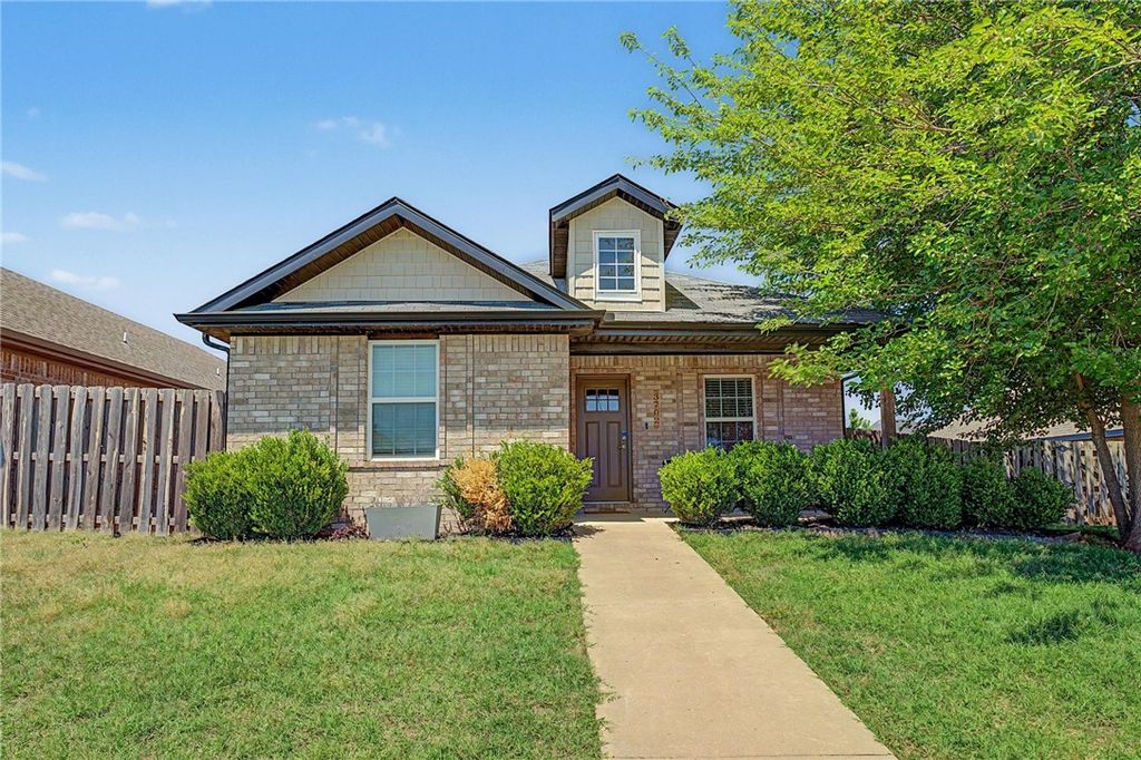 3702 SW Davinci Boulevard, Bentonville, AR 72712