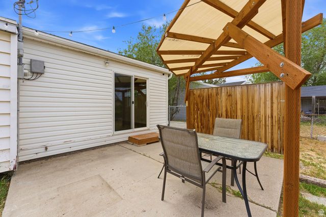4360 W 5740 S, Kearns, UT 84118