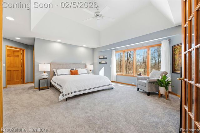 2300 Canyon Ridge Drive, White Lake, MI 48383