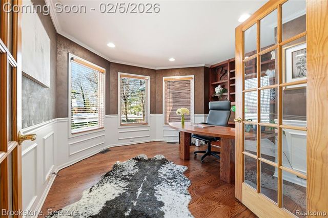 2300 Canyon Ridge Drive, White Lake, MI 48383