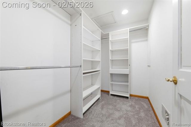 2300 Canyon Ridge Drive, White Lake, MI 48383