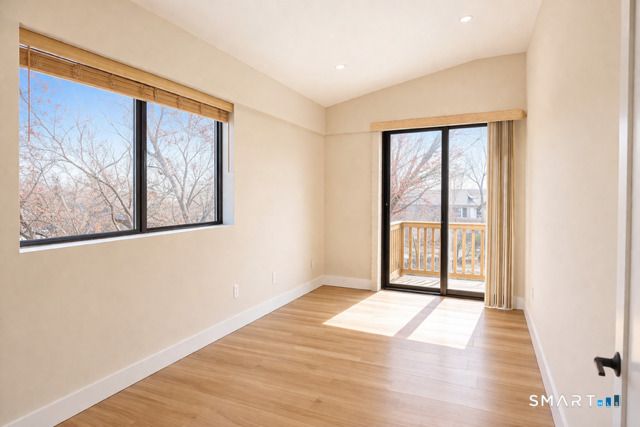 937 Post Road 3B, Fairfield, CT 06824