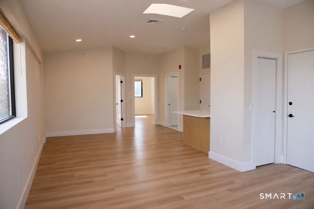 937 Post Road 3B, Fairfield, CT 06824