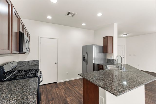 9493 Stills Way, Las Vegas, NV 89148