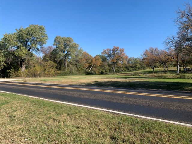 806 Adams Lane, Kaufman, TX 75142