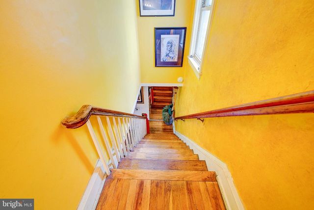 37 E MERMAID LN, Philadelphia, PA 19118