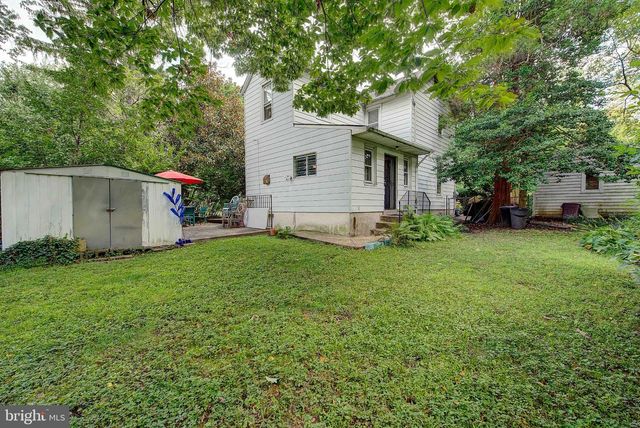 37 E MERMAID LN, Philadelphia, PA 19118