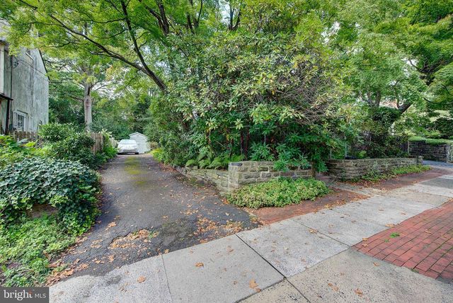 37 E MERMAID LN, Philadelphia, PA 19118