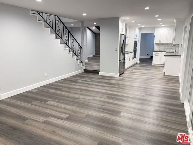 22700 W Flamingo Street, Los Angeles, CA 91364