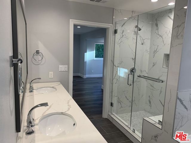 22700 W Flamingo Street, Los Angeles, CA 91364
