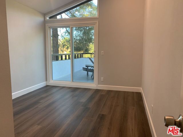 22700 W Flamingo Street, Los Angeles, CA 91364