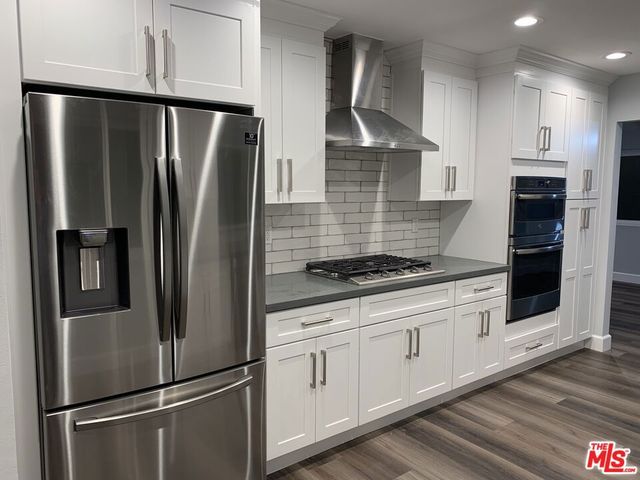 22700 W Flamingo Street, Los Angeles, CA 91364