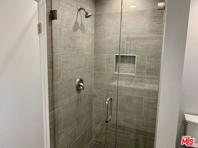 22700 W Flamingo Street, Los Angeles, CA 91364