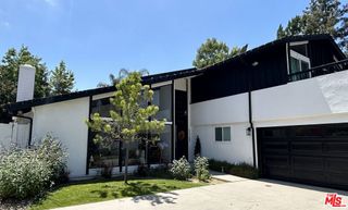 22700 W Flamingo Street, Los Angeles, CA 91364