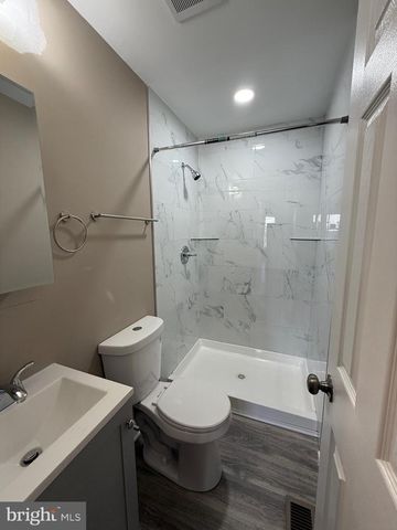 2424 E CHASE ST, Baltimore, MD 21213