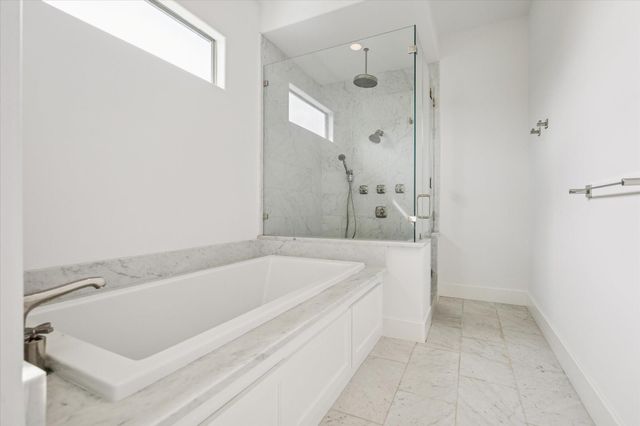 4921 Holly Street, Bellaire, TX 77401