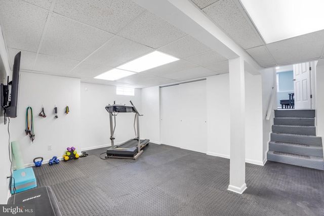 320 BEECH AVENUE, Woodbury Heights, NJ 08097