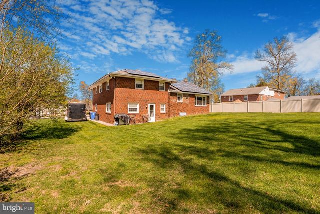 320 BEECH AVENUE, Woodbury Heights, NJ 08097
