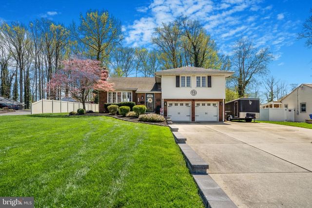 320 BEECH AVENUE, Woodbury Heights, NJ 08097