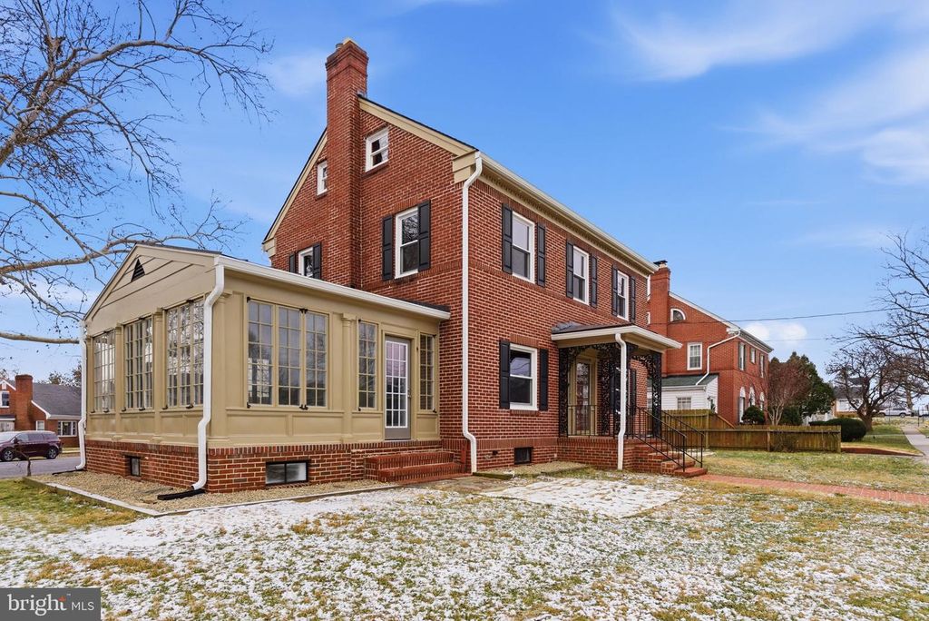 109 ALABAMA AVE N, Martinsburg, WV 25401