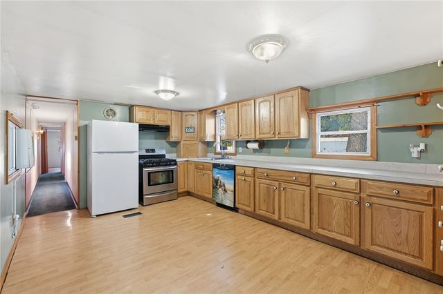 38 Oak Terrace, Burrillville, RI 02839