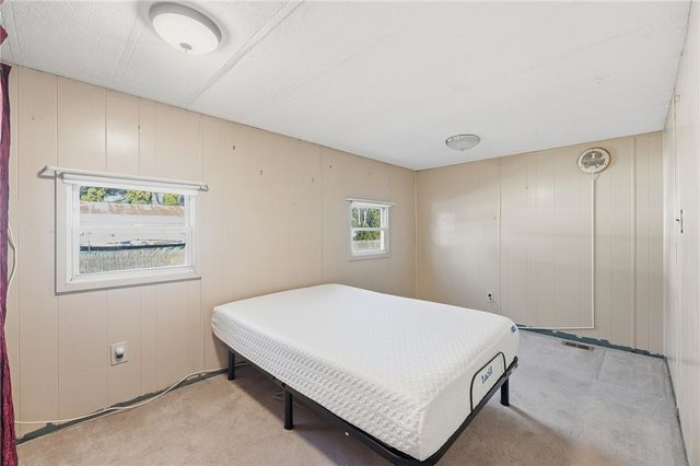 38 Oak Terrace, Burrillville, RI 02839